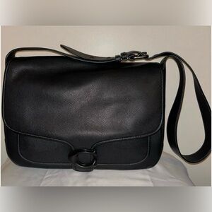 Rare & HTF: Coach Tabby 40 Messenger